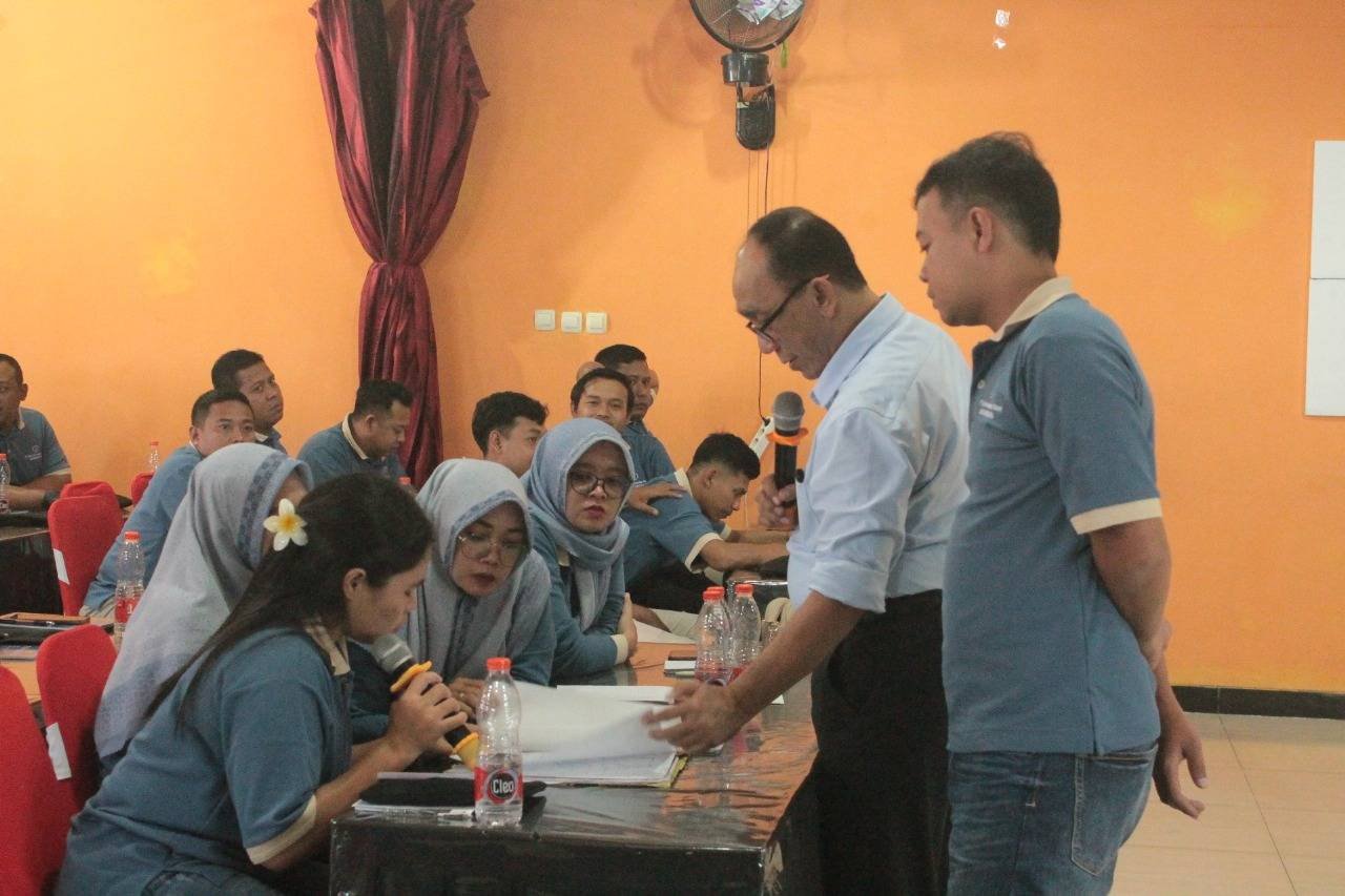 Pelatihan Karyawan/ti BPR Sapadhana Tahun 2025 whatsapp image 2025 10 17 at 11.53.35 0f9bcfea