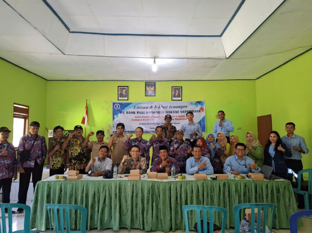 Sosialisasi PT BPR Sapadhana Bersama Masyarakat Desa Teguhan Kec. Paron Kab. Ngawi
